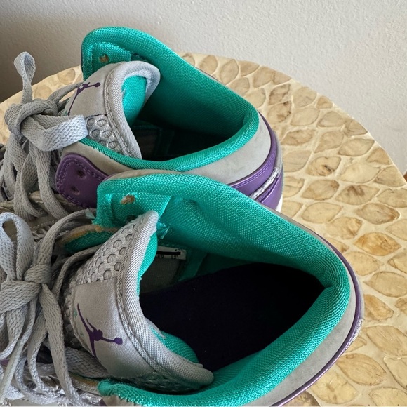 Nike Air Jordan 1 Phat Wolf Gray Ultraviolet Sneakers 6Y - Picture 8 of 12